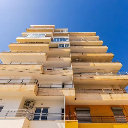 Blue Horizon - Balcony & Seaview By Pikhost Sarandë