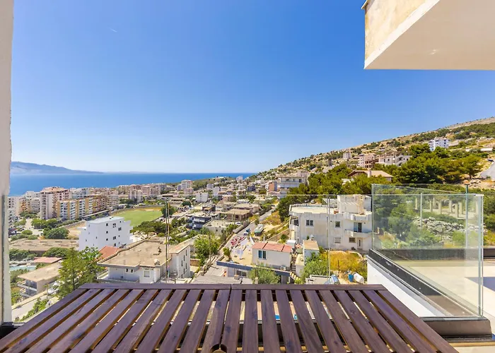Blue Horizon - Balcony & Seaview By Pikhost Sarandë
